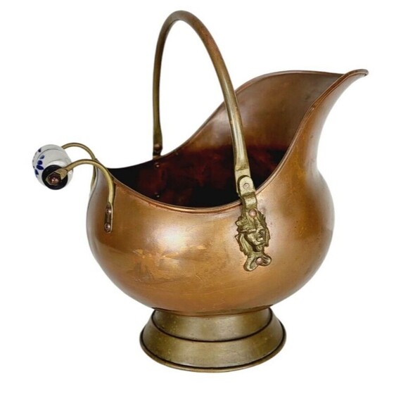 Antique Copper Brass Lion Head Hot Ash Scuttle Bucket Delft Porcelain Handle - Picture 12 of 13